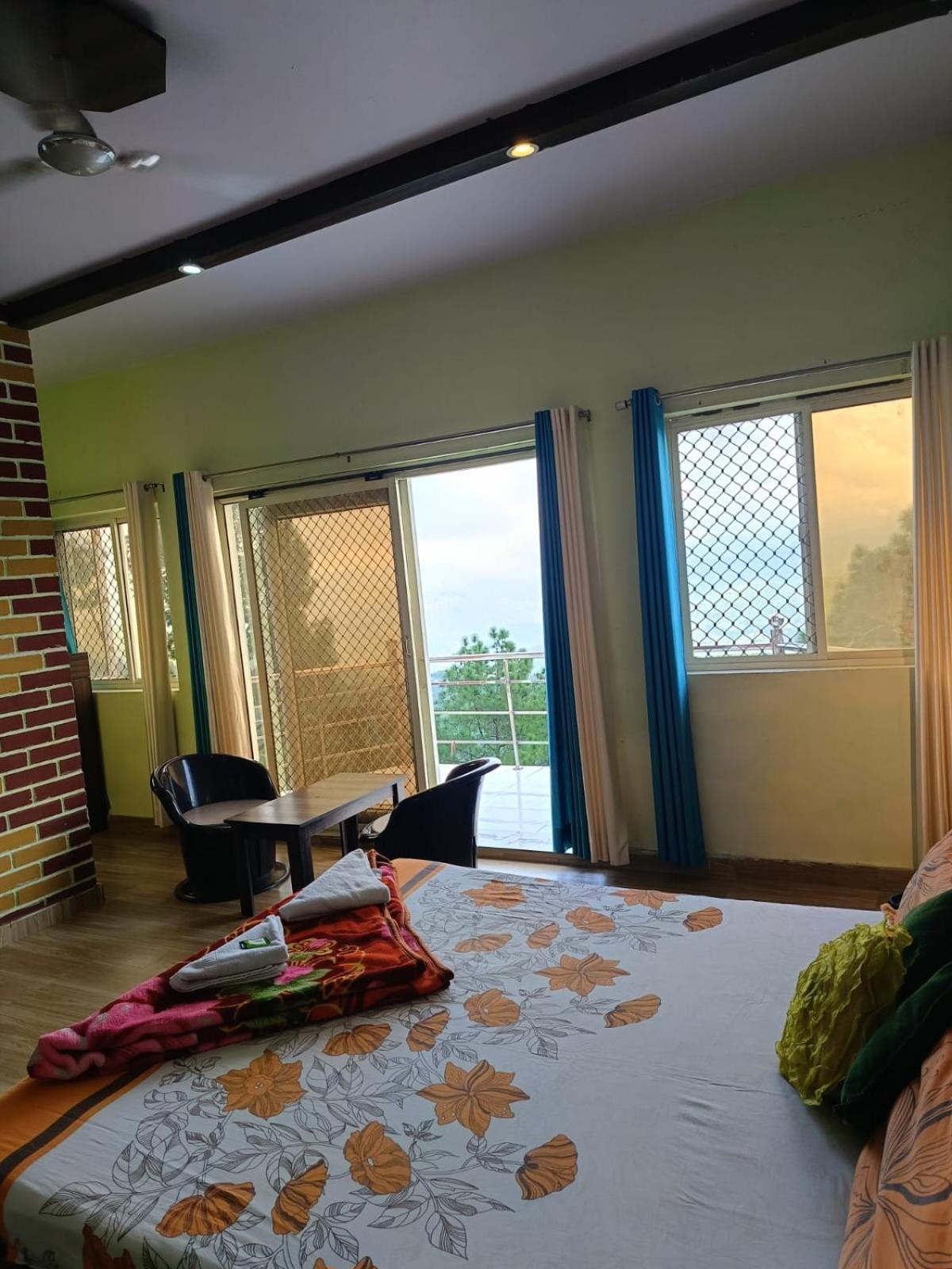 Joshi Holiday Home Stay Lansdowne Exterior photo